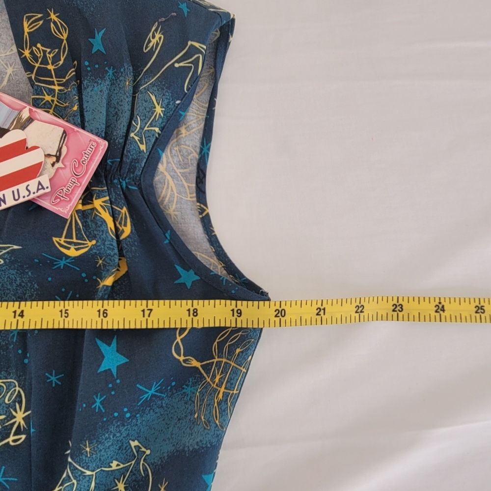 NEW Pinup Couture Pinup Girl Clothing Heidi Dress in Astrology Print - Picture 10 of 11